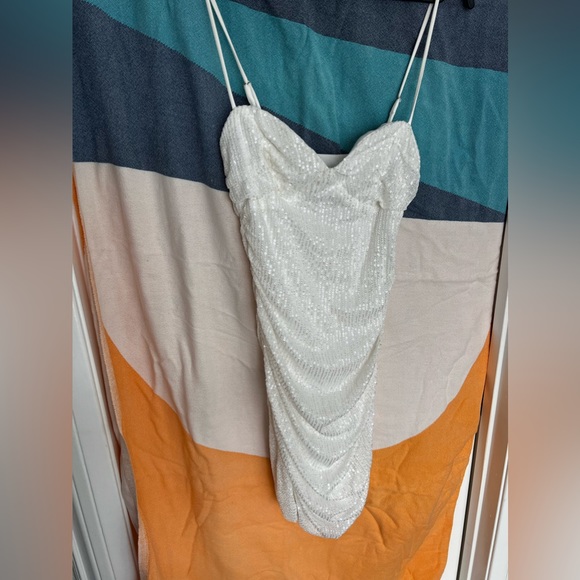 MINI BRIDAL / BACHELORETTE / RECEPTION DRESS - Picture 2 of 7